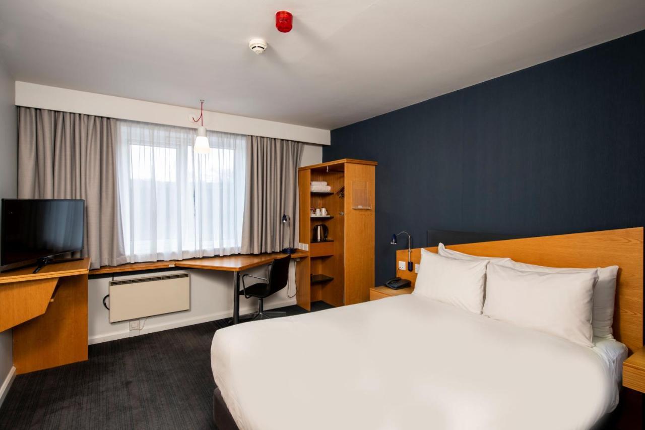 Holiday Inn Express Droitwich Spa, An Ihg Hotel Ngoại thất bức ảnh