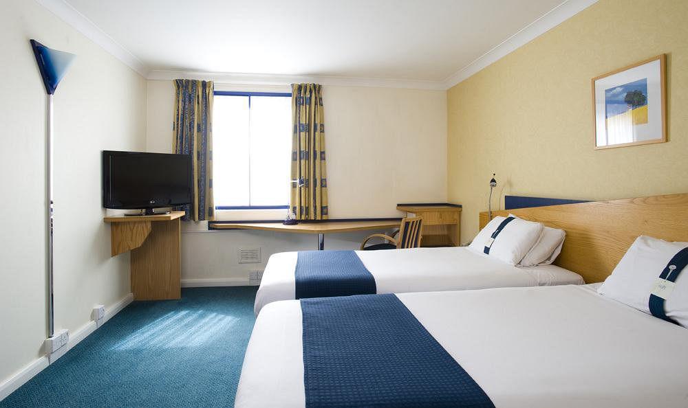 Holiday Inn Express Droitwich Spa, An Ihg Hotel Phòng bức ảnh